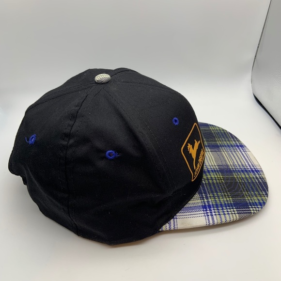 Vintage John Deere 'Nothing Runs Like A Deere' Retro Plaid Snapback Hat - Picture 7 of 16